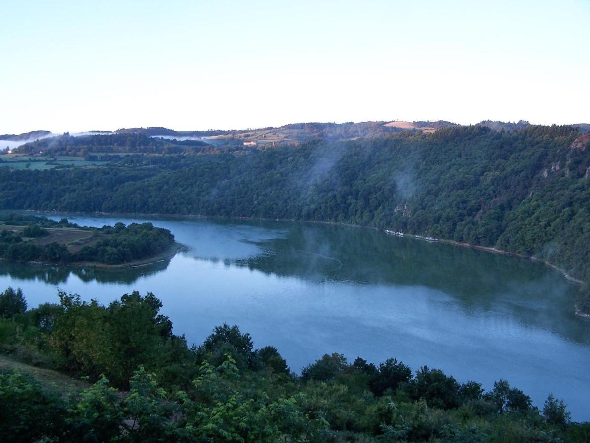 O Fil De L'Eau - Gite En Bord De Lac Saint-Jean-Saint-Maurice-sur-Loire 외부 사진