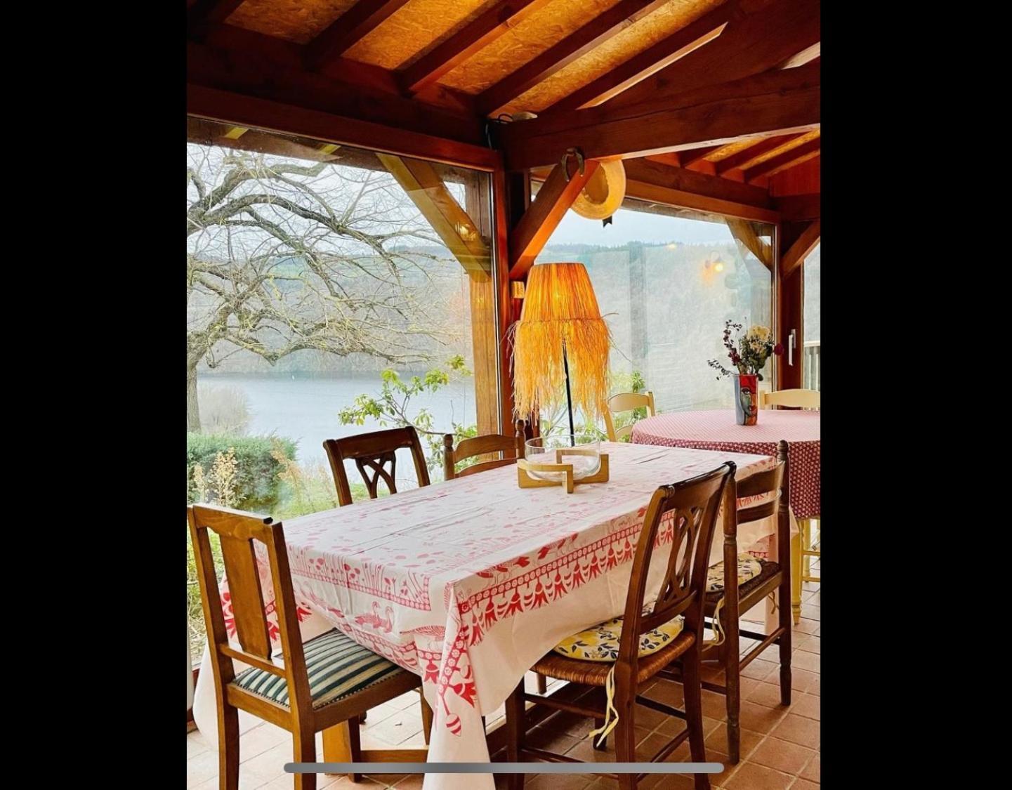 O Fil De L'Eau - Gite En Bord De Lac Saint-Jean-Saint-Maurice-sur-Loire 외부 사진